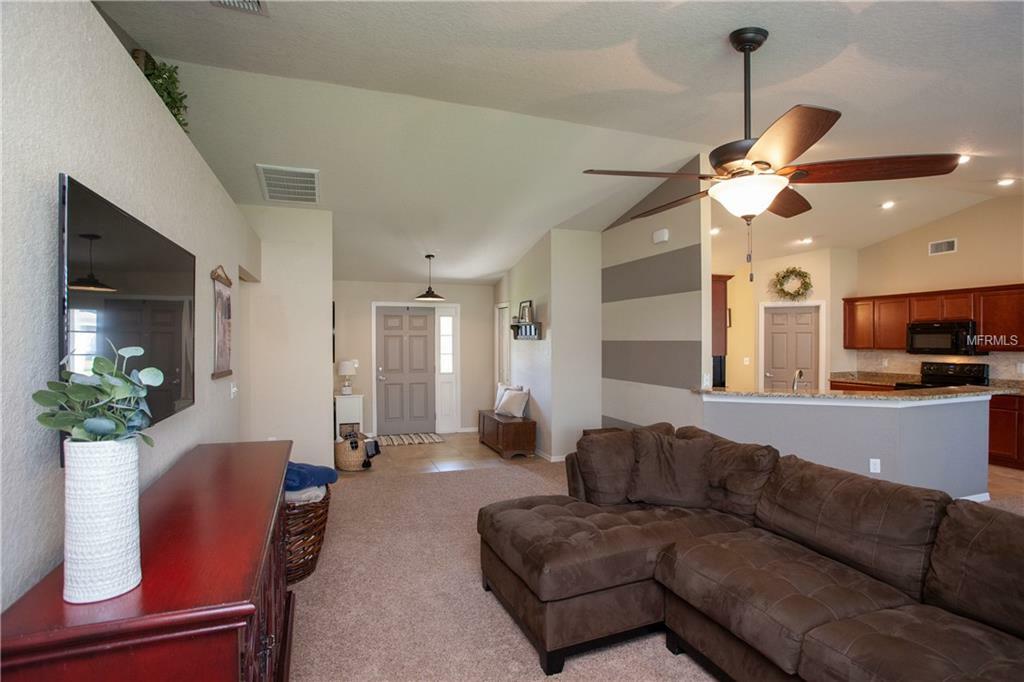 Property Photo: 34827 Redding Lane FL 33541