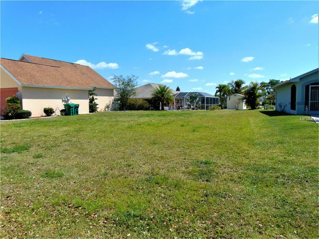 Property Photo:  585 Rose Apple Circle  FL 33954 