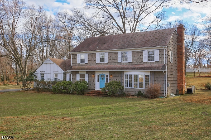 Property Photo:  142 Seney Dr  NJ 07924 