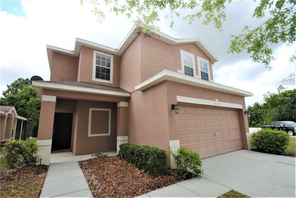 Property Photo:  117 Ridgemont Court  FL 33896 