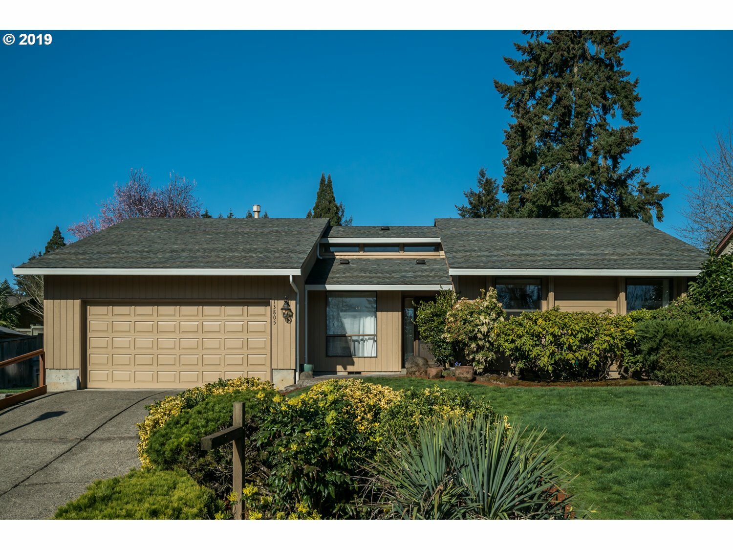 13805 SW 118th Ct  Tigard OR 97223 photo