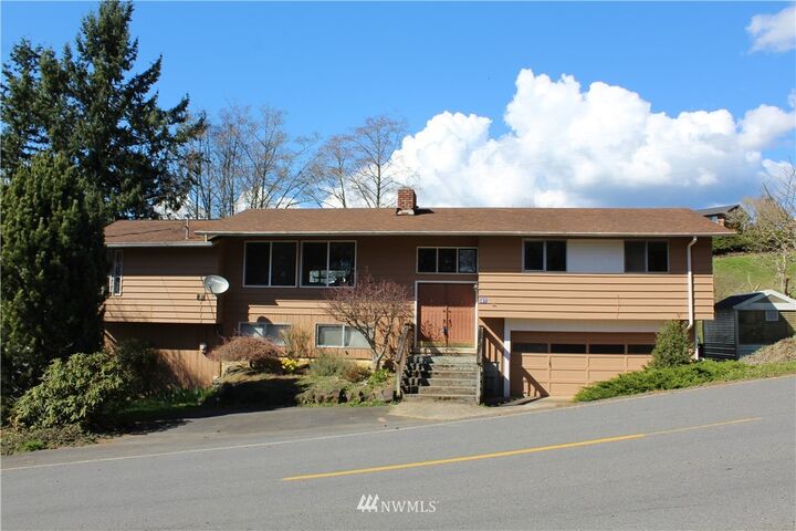 37 Clover Street  Cathlamet WA 98612 photo