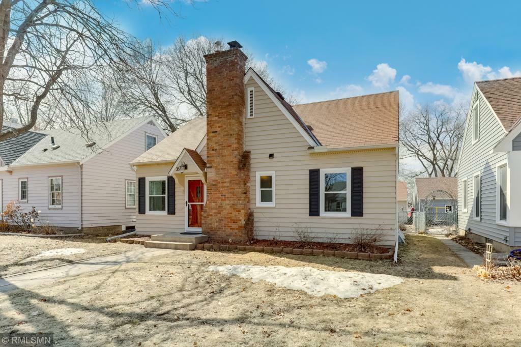 Property Photo: 3809 Zenith Avenue N MN 55422