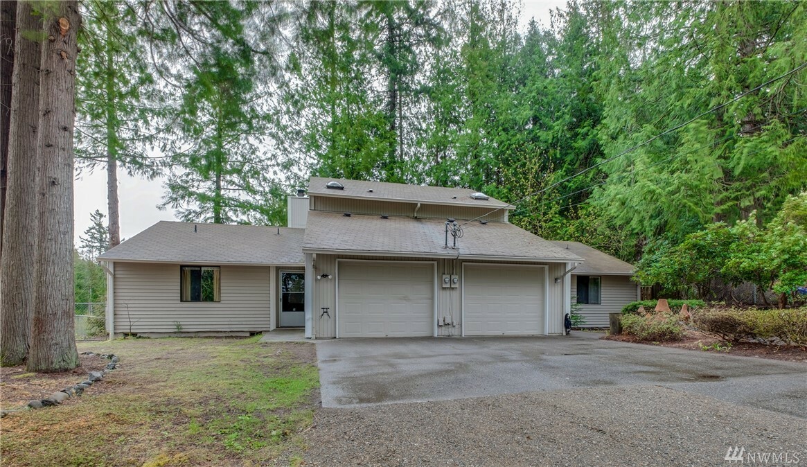 Property Photo:  1710 Lyle Ave A &Amp B  WA 98312 