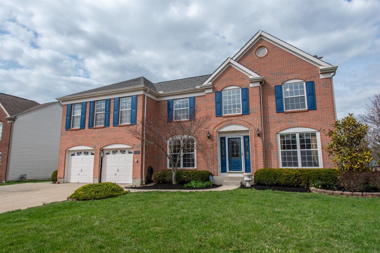 Property Photo: 4588 Creekrun Drive OH 45040