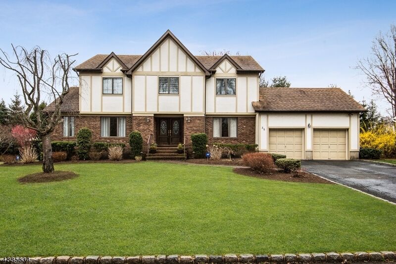 Property Photo: 35 Azalea Trl NJ 07090