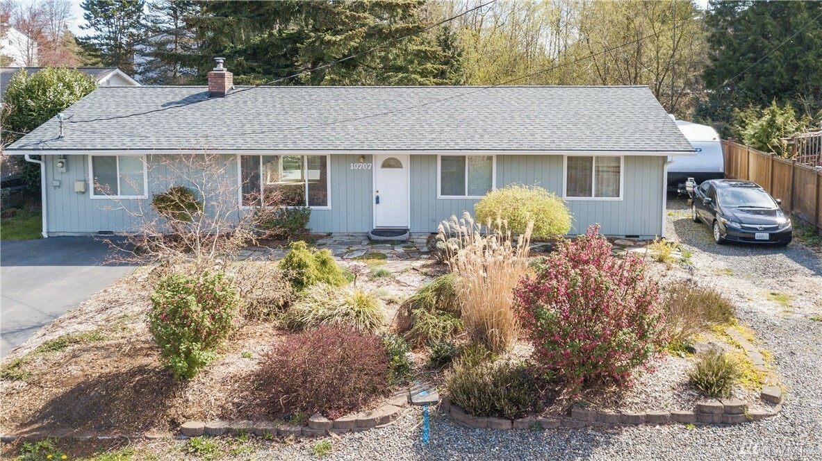 Property Photo:  10707 13th Ave W  WA 98204 