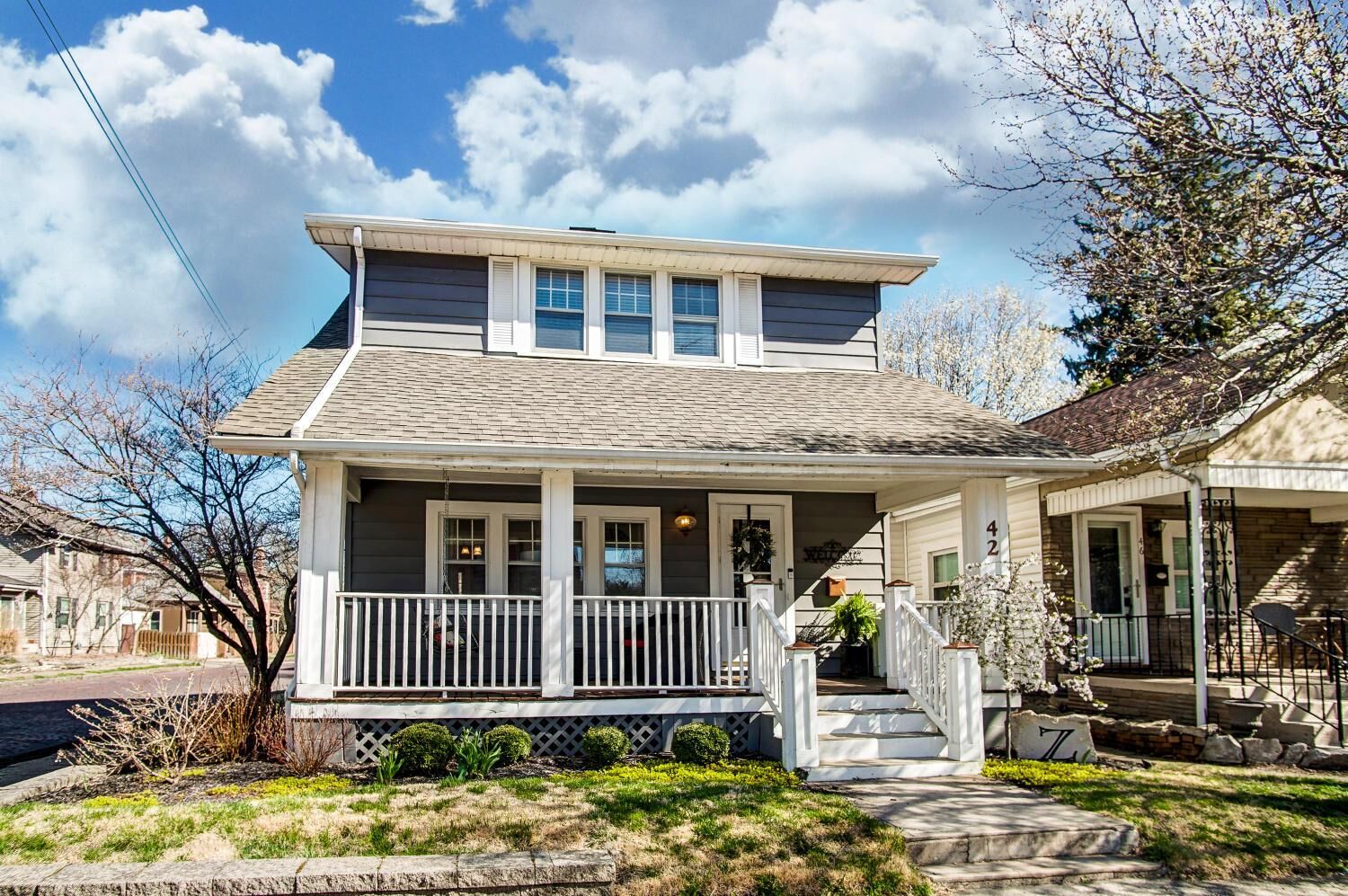 Property Photo:  42 Hanford Street  OH 43206 
