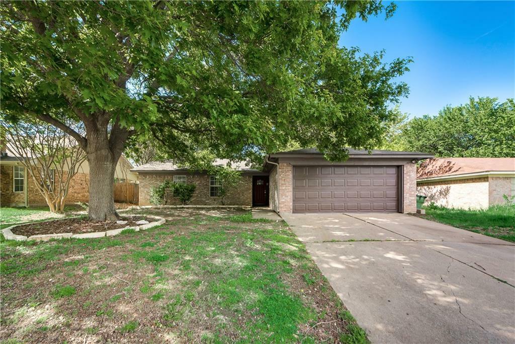 Property Photo:  619 Dayton Road  TX 76063 