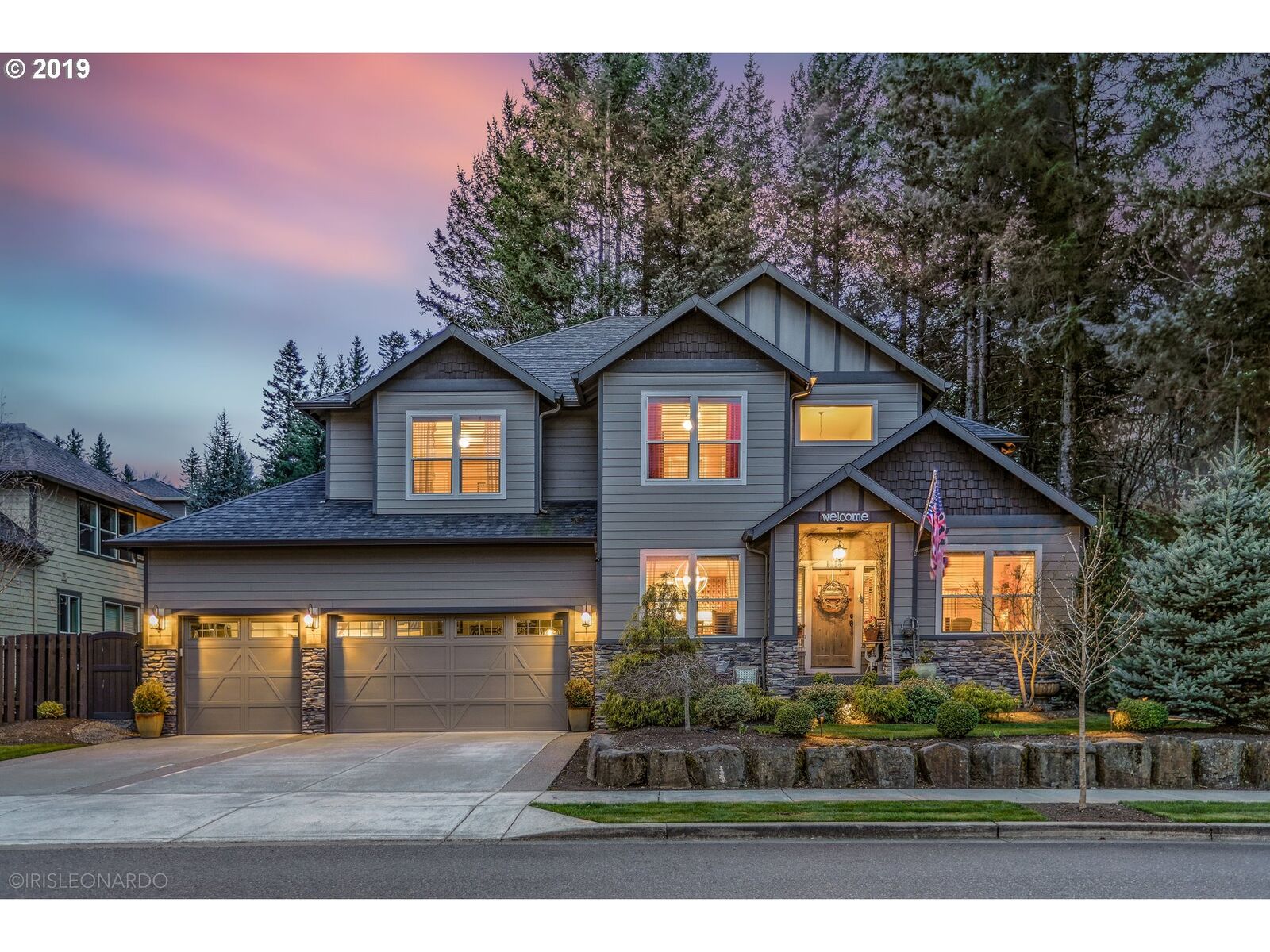 Property Photo: 1414 NW 44th Ave WA 98607