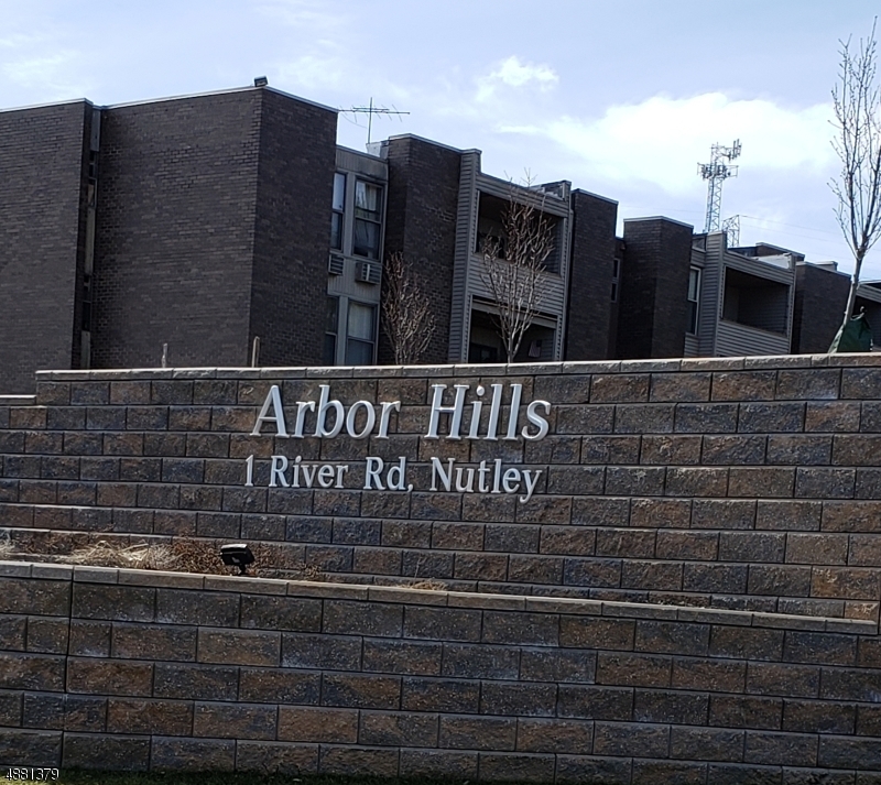 Property Photo: 1 River Rd NJ 07110