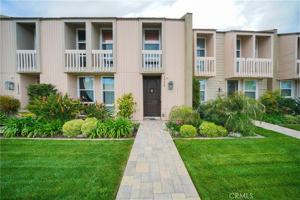 Property Photo: 16520 Harbour Lane 6 CA 92649