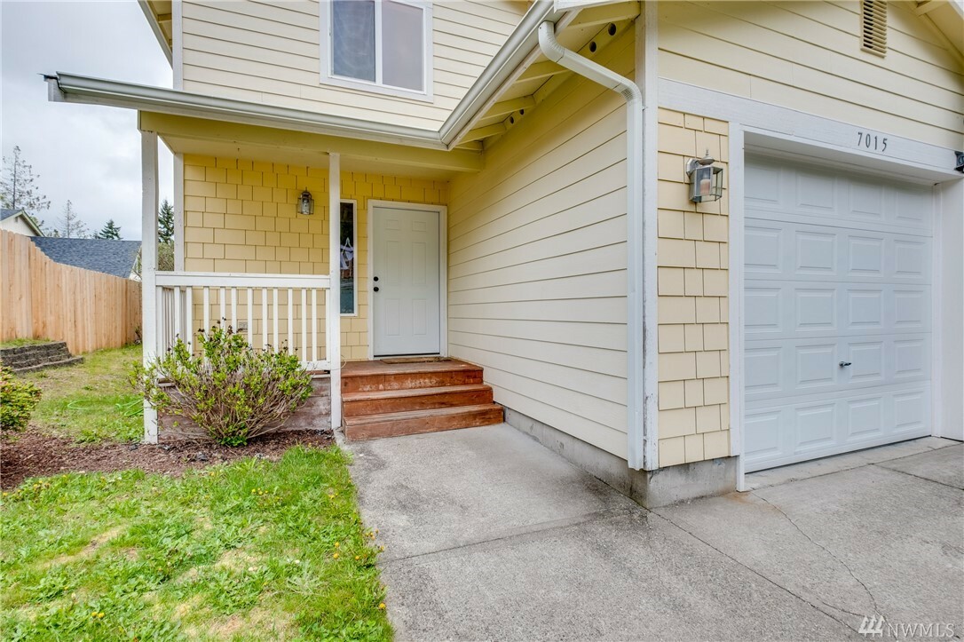 Property Photo:  7015 E Wyoming St  WA 98366 