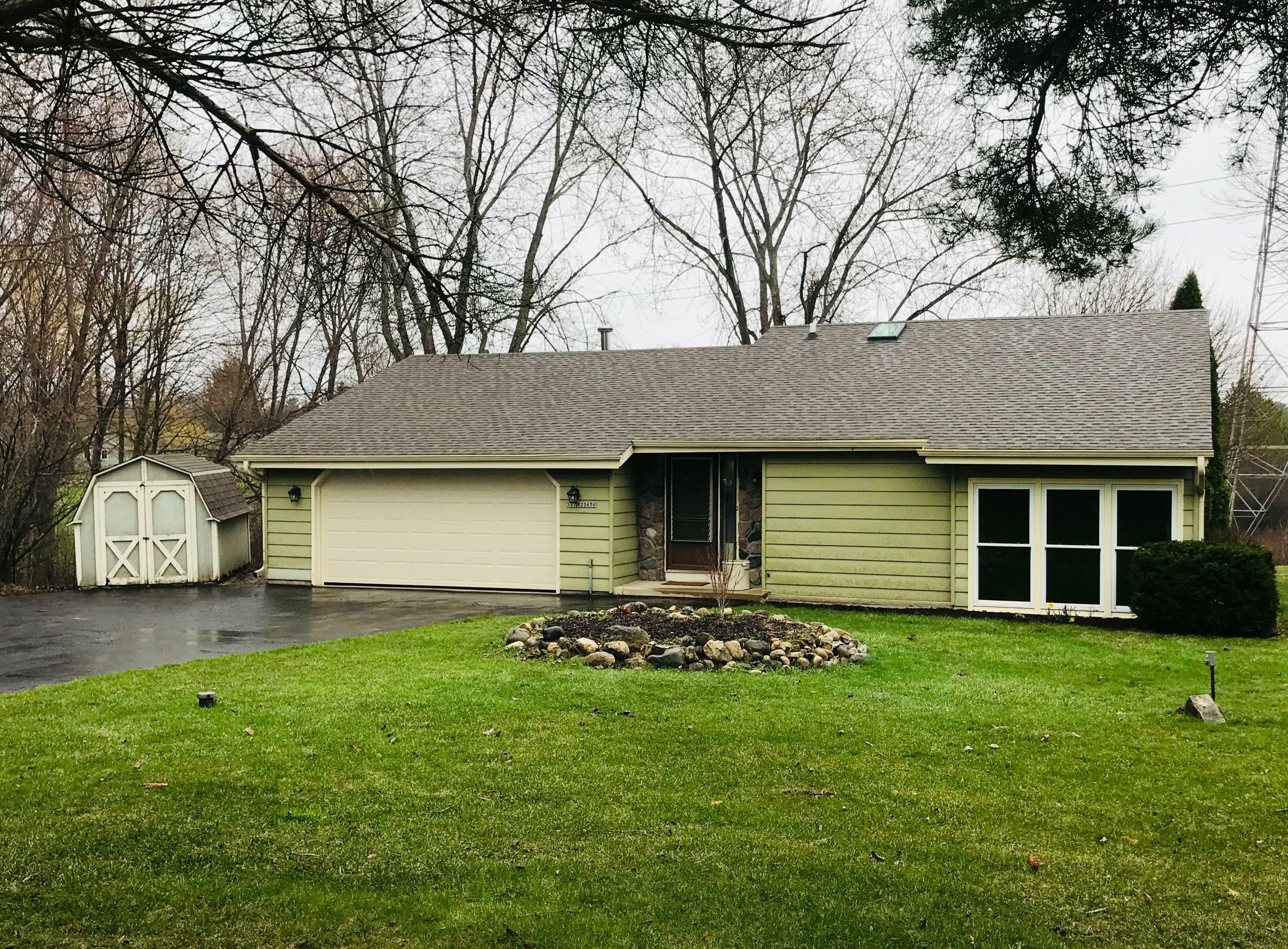 Property Photo:  S67w23670 Fernwood Ct  WI 53189 