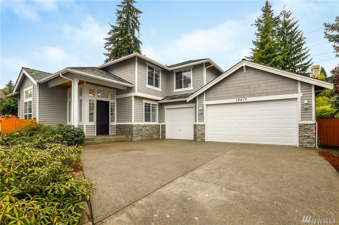 Property Photo:  12417 NE 163rd Place  WA 98072 