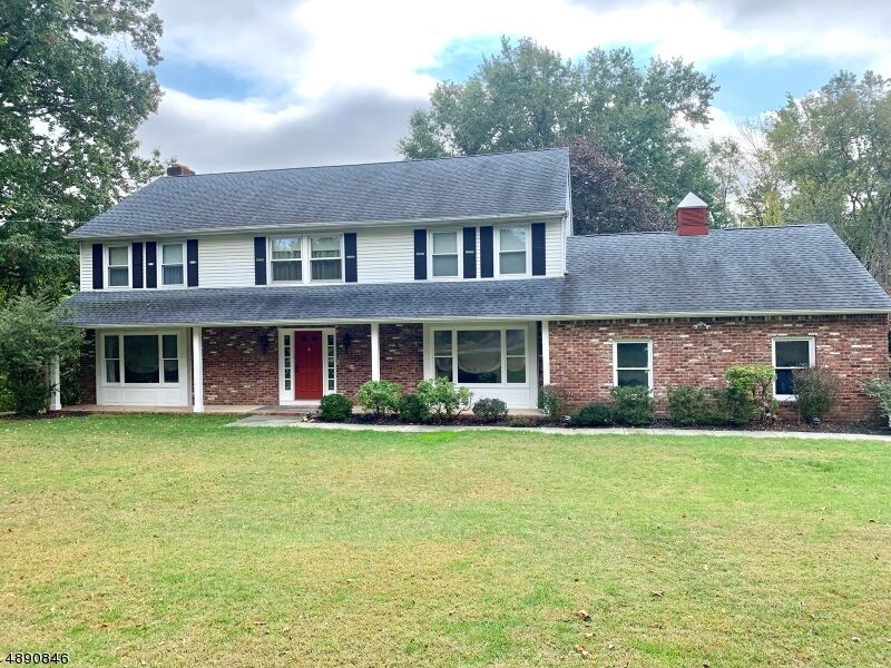 Property Photo:  11 Deer Chase Rd  NJ 07960 