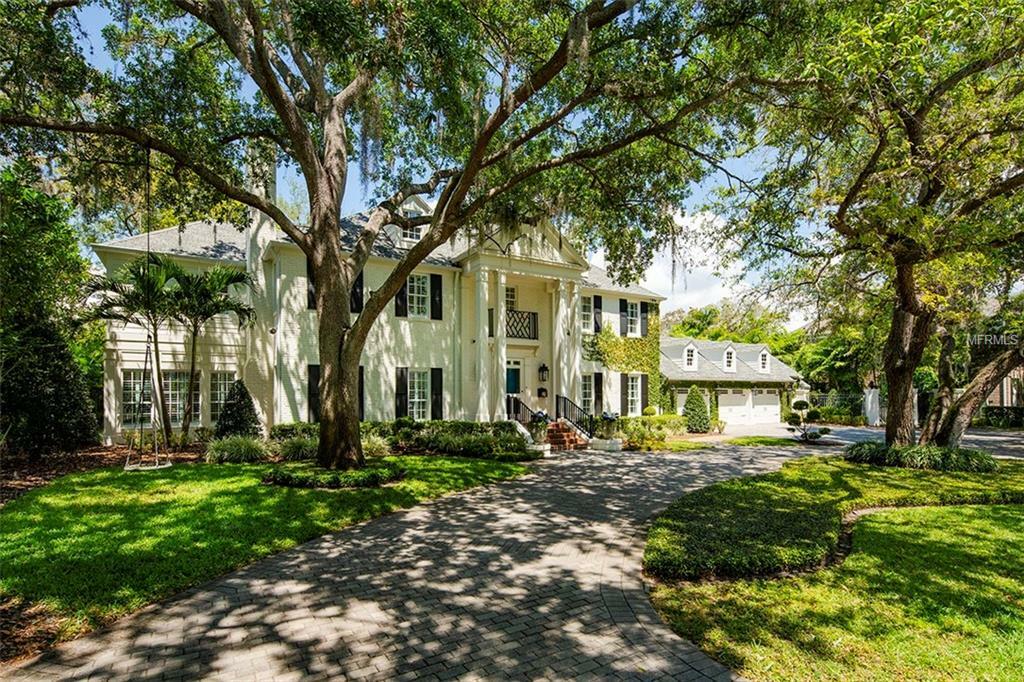 Property Photo:  3011 W Hawthorne Road  FL 33611 