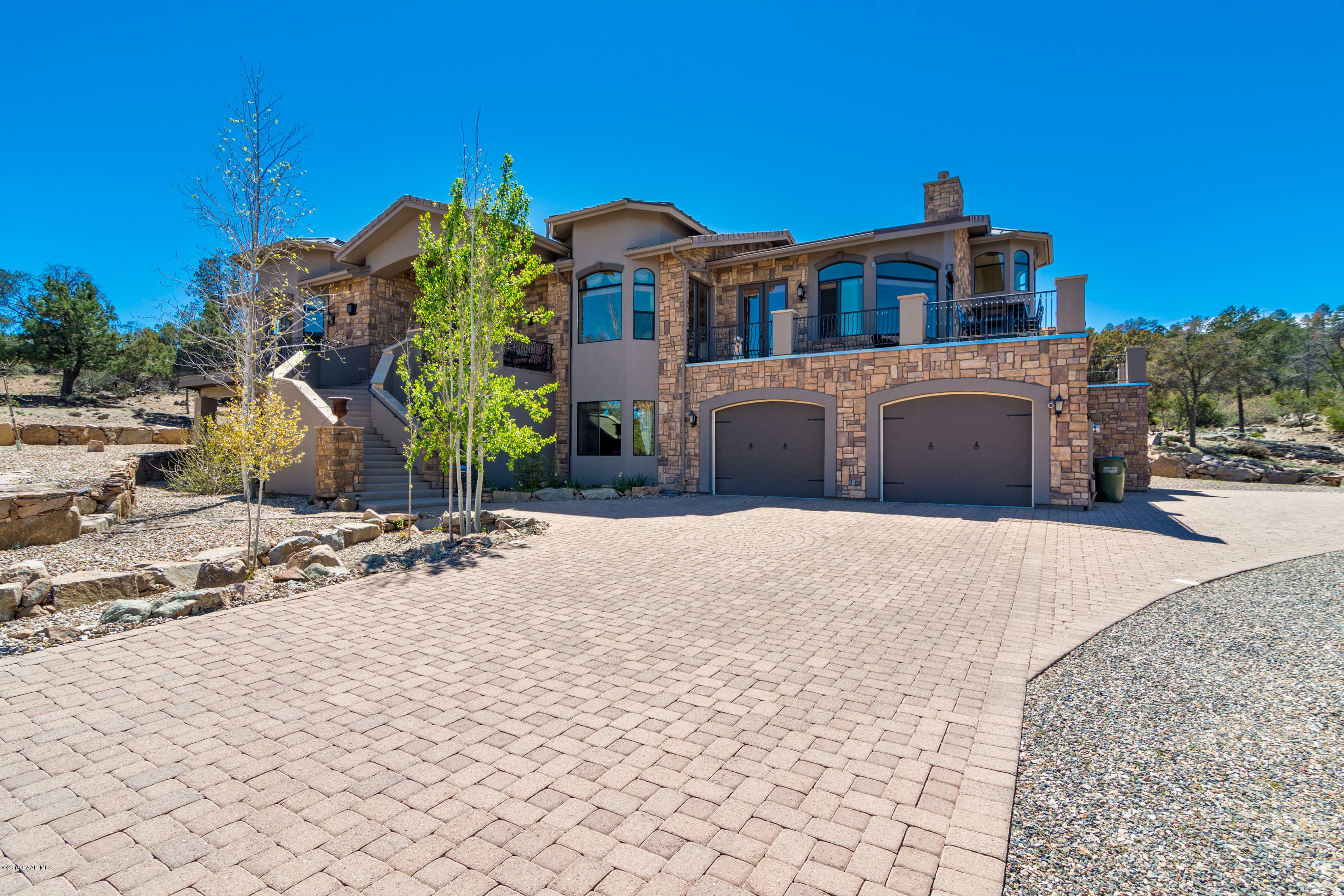 Property Photo:  920 Winding Spruce Way  AZ 86303 