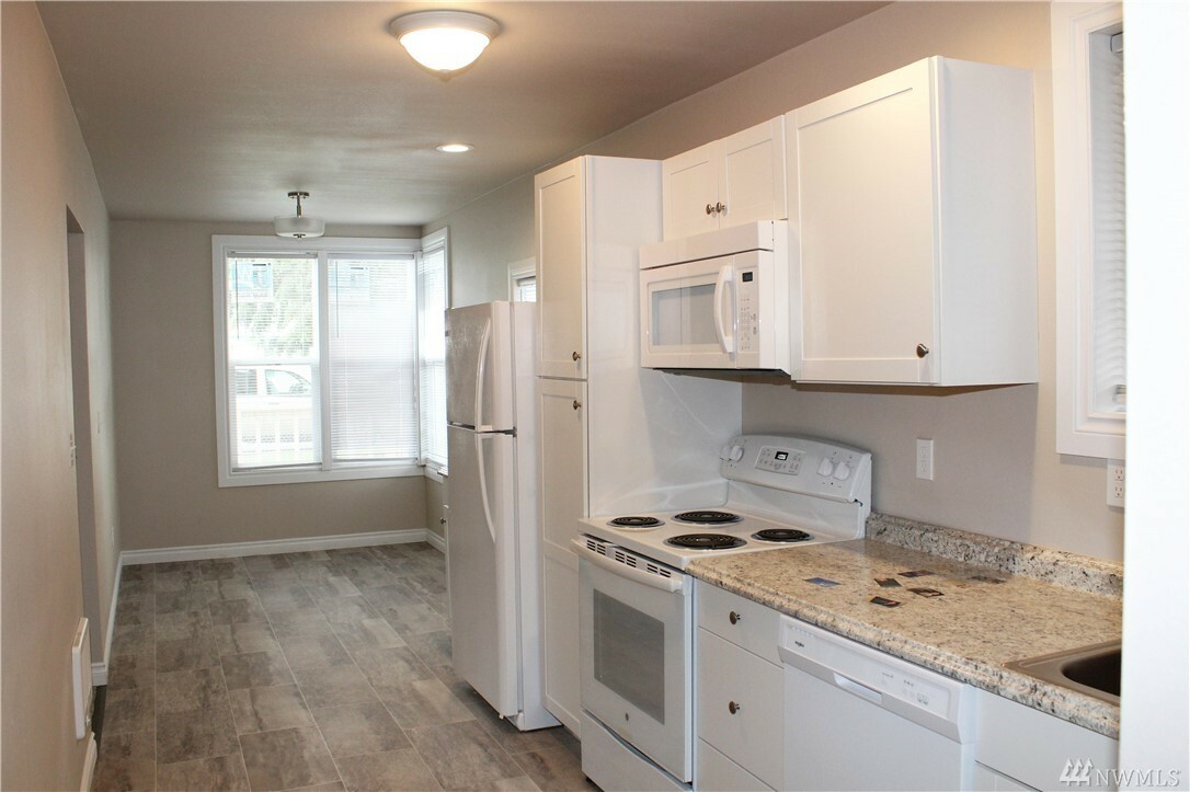 Property Photo: 15 Cambridge WA 98850