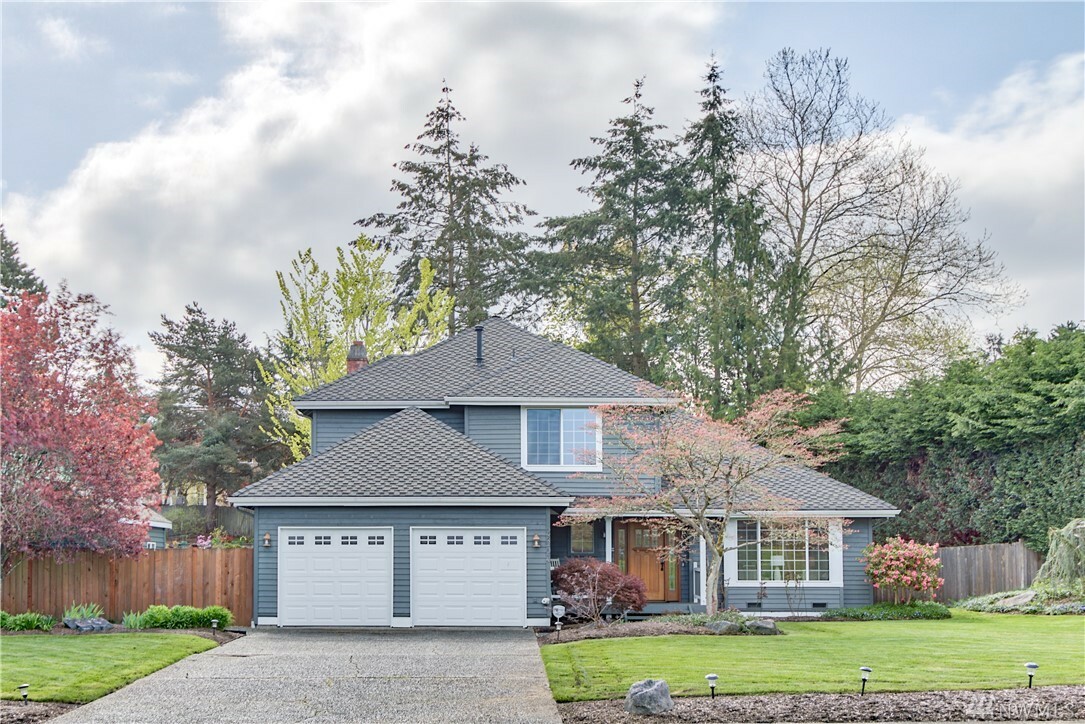 Property Photo:  2654 Elm Dr  WA 98036 