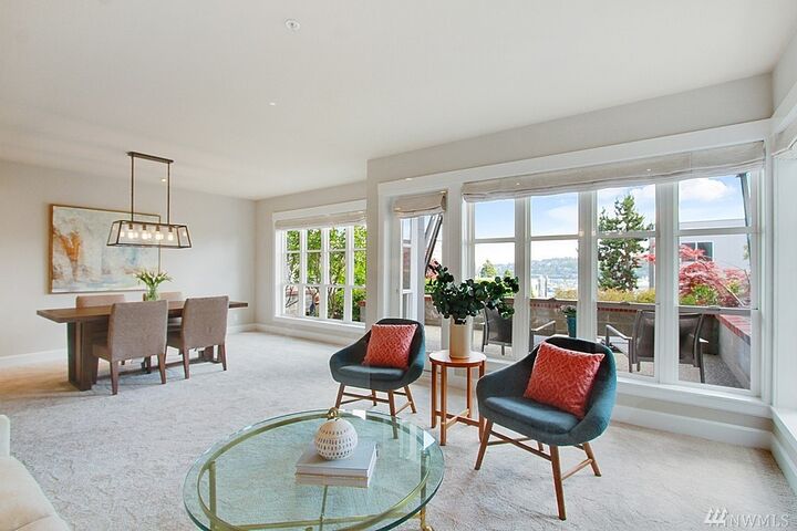 Property Photo: 1230 5th Ave N 101 WA 98109