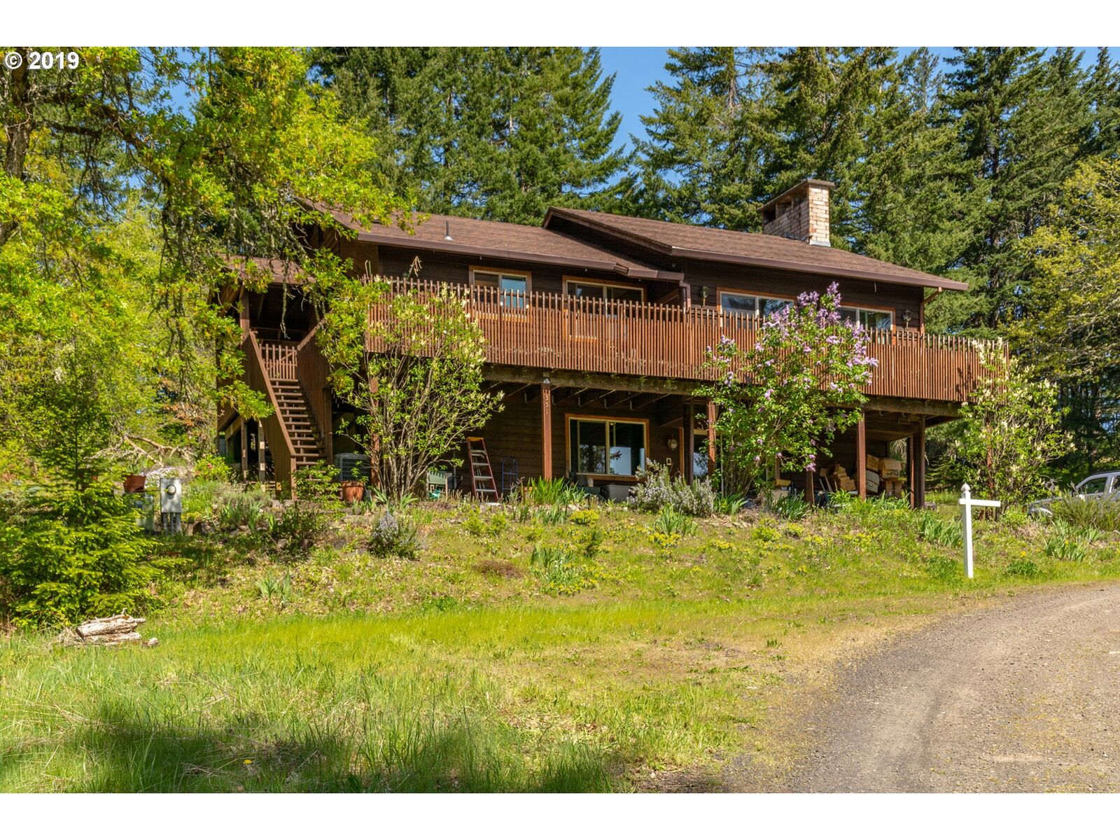 Property Photo: 461 Wind River Hwy WA 98610