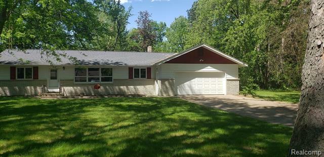 Property Photo:  269 Hickory Street  MI 48457 