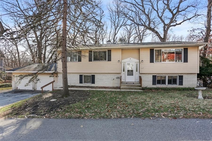 Property Photo: 3515 Calumet Trail IN 46360