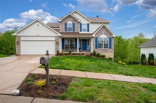 Property Photo:  5523 Bellemeade Trail Ct.   63129 