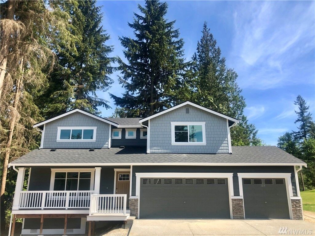 Property Photo: 17028 62nd St SE WA 98290