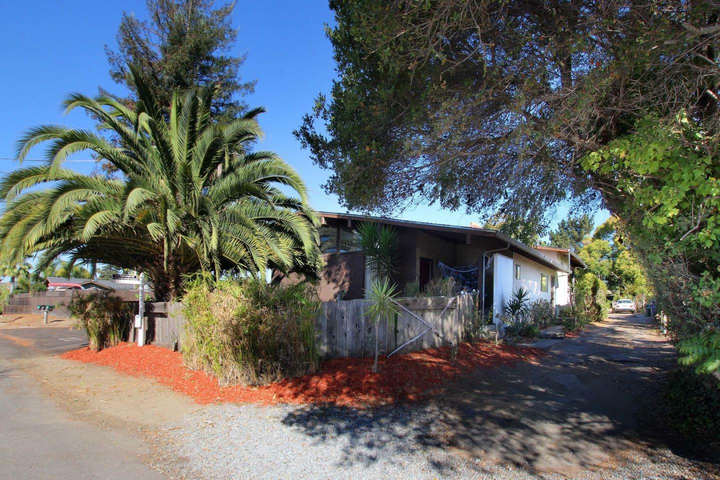 Property Photo:  1211 Webster Street  CA 95062 