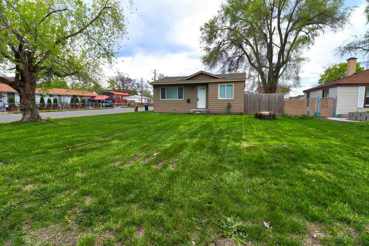 Property Photo:  1528 E Cataldo Ave  WA 99202-2807 