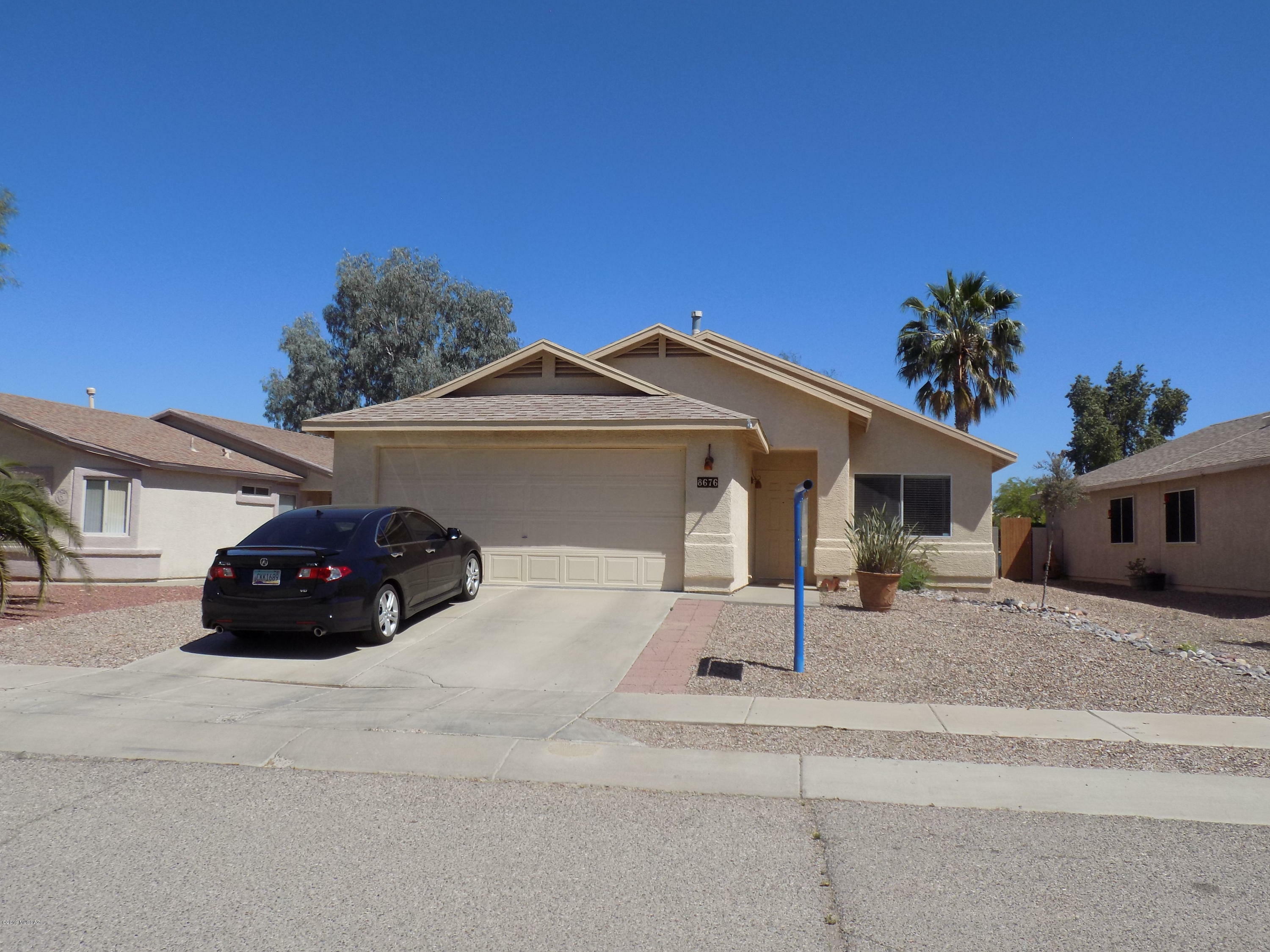 Property Photo:  8676 S Desert Dove Drive  AZ 85747 