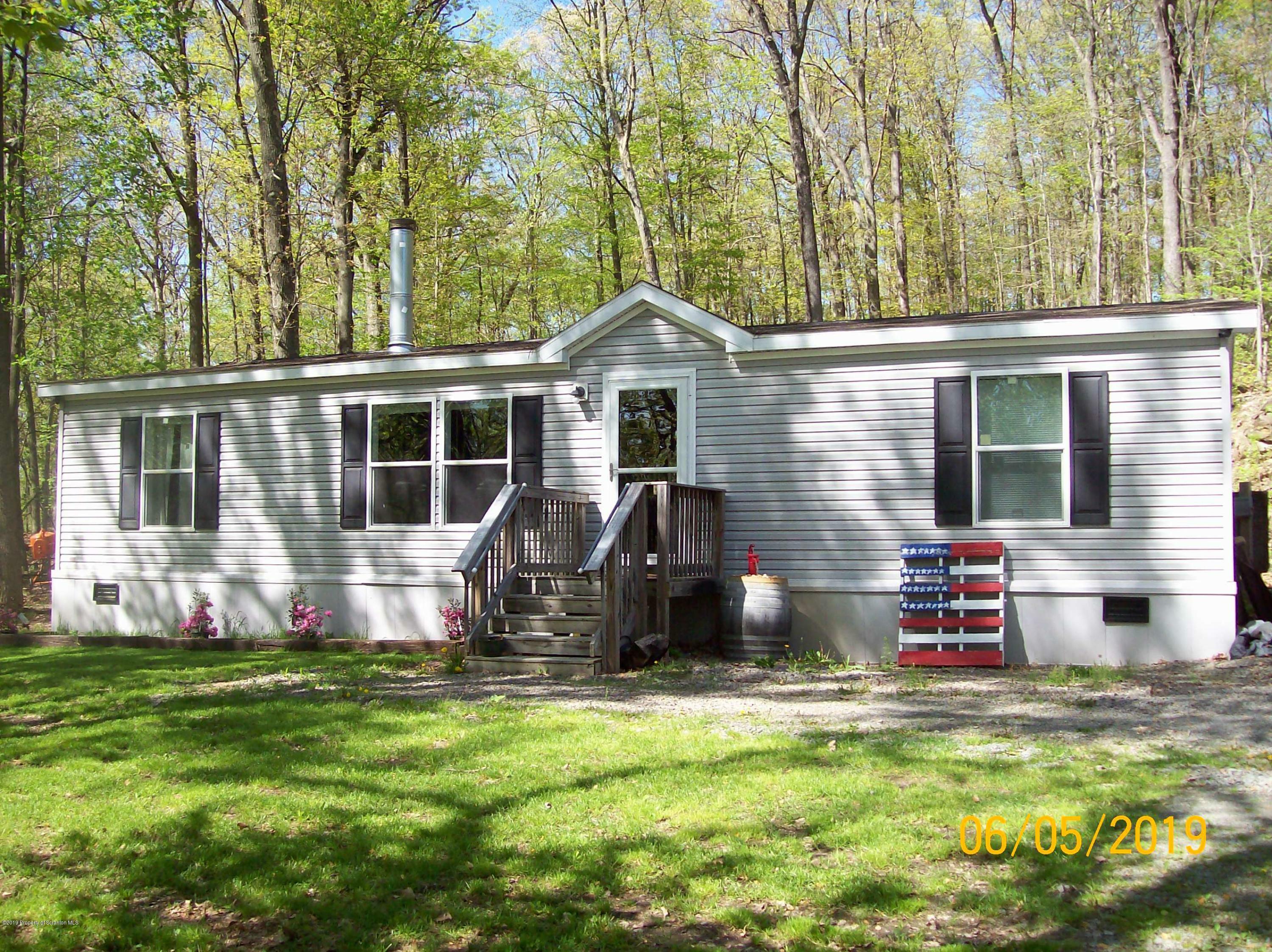 146 Rabbit Lane  Falls PA 18615 photo