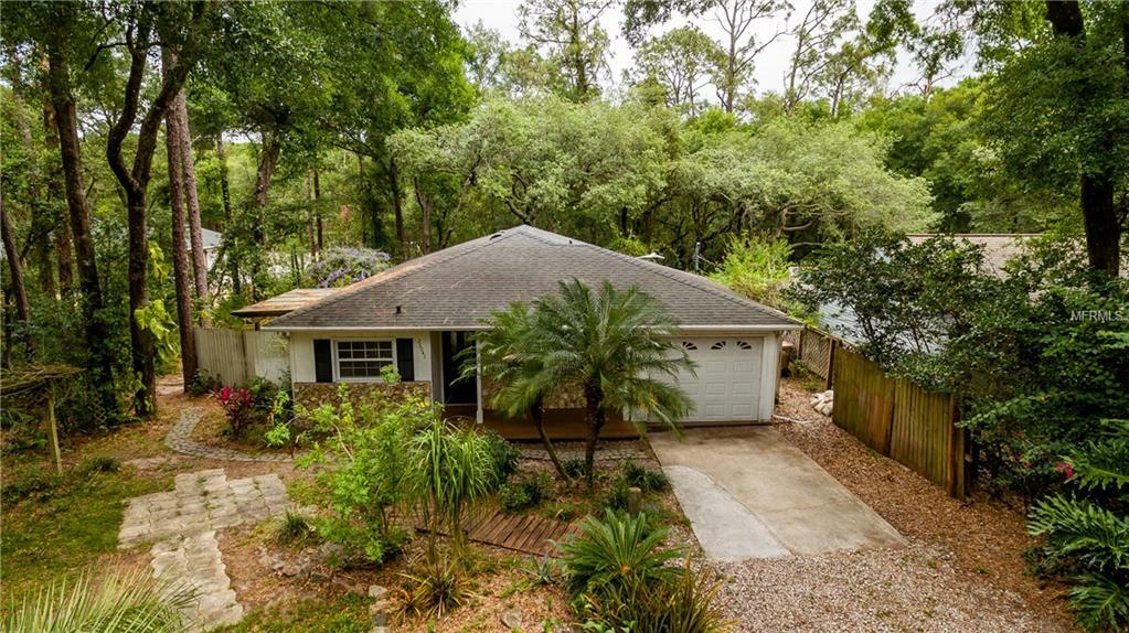 Property Photo:  25041 Albia Avenue  FL 32776 