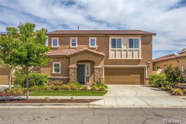 Property Photo: 48 Country Club Drive CA 92320