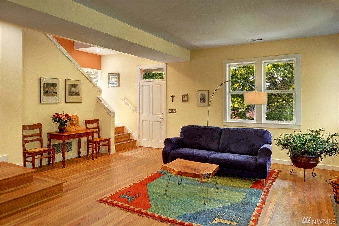 Property Photo: 2974 36th Ave S WA 98144