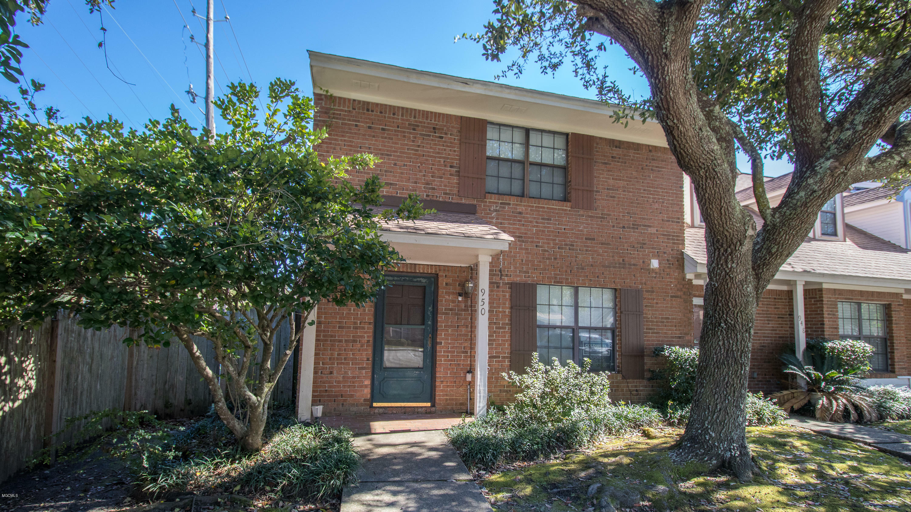 Property Photo: 950 Jefferson Drive MS 39507
