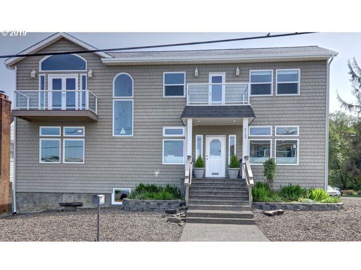 3169 Sunset Blvd  Seaside OR 97138 photo