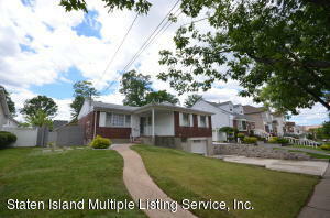 Property Photo: 308 Ridgecrest Avenue NY 10312