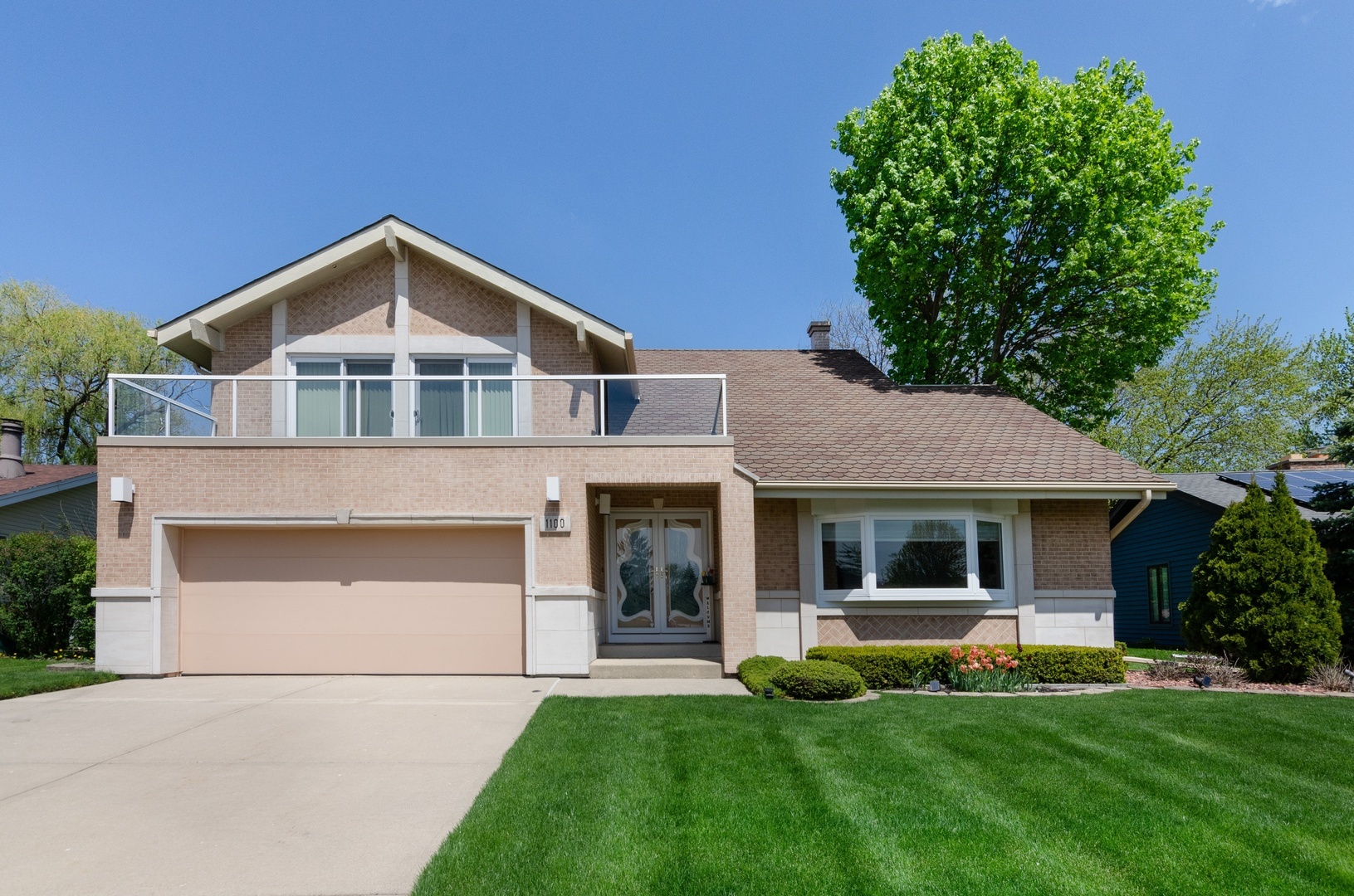 Property Photo:  1100 Pheasant Ridge Drive  IL 60047 