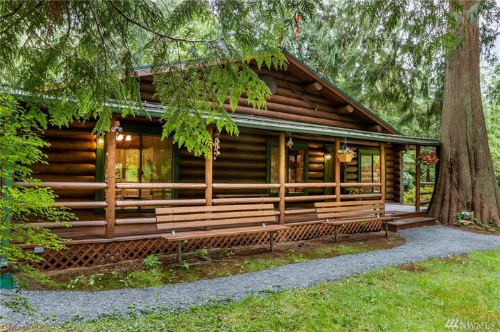 Property Photo: 19218 Bergan Rd WA 98252