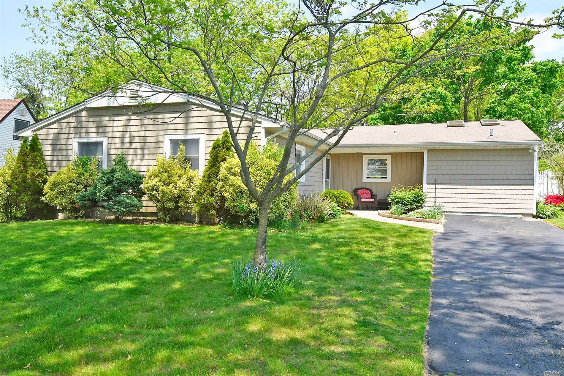 Property Photo:  290 W Blue Point Road  NY 11742 