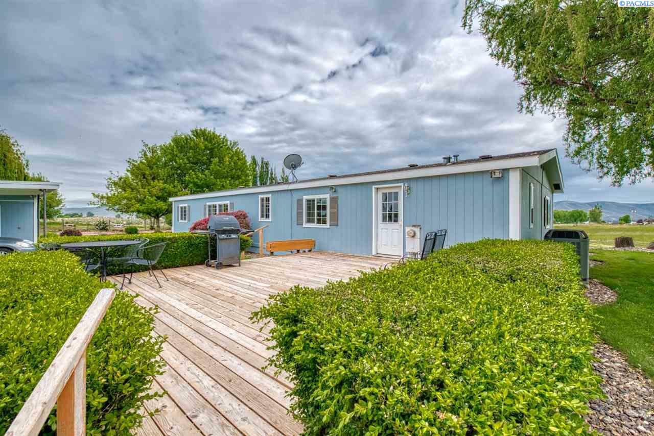 Property Photo:  124102 W King Tull Rd  WA 99350 