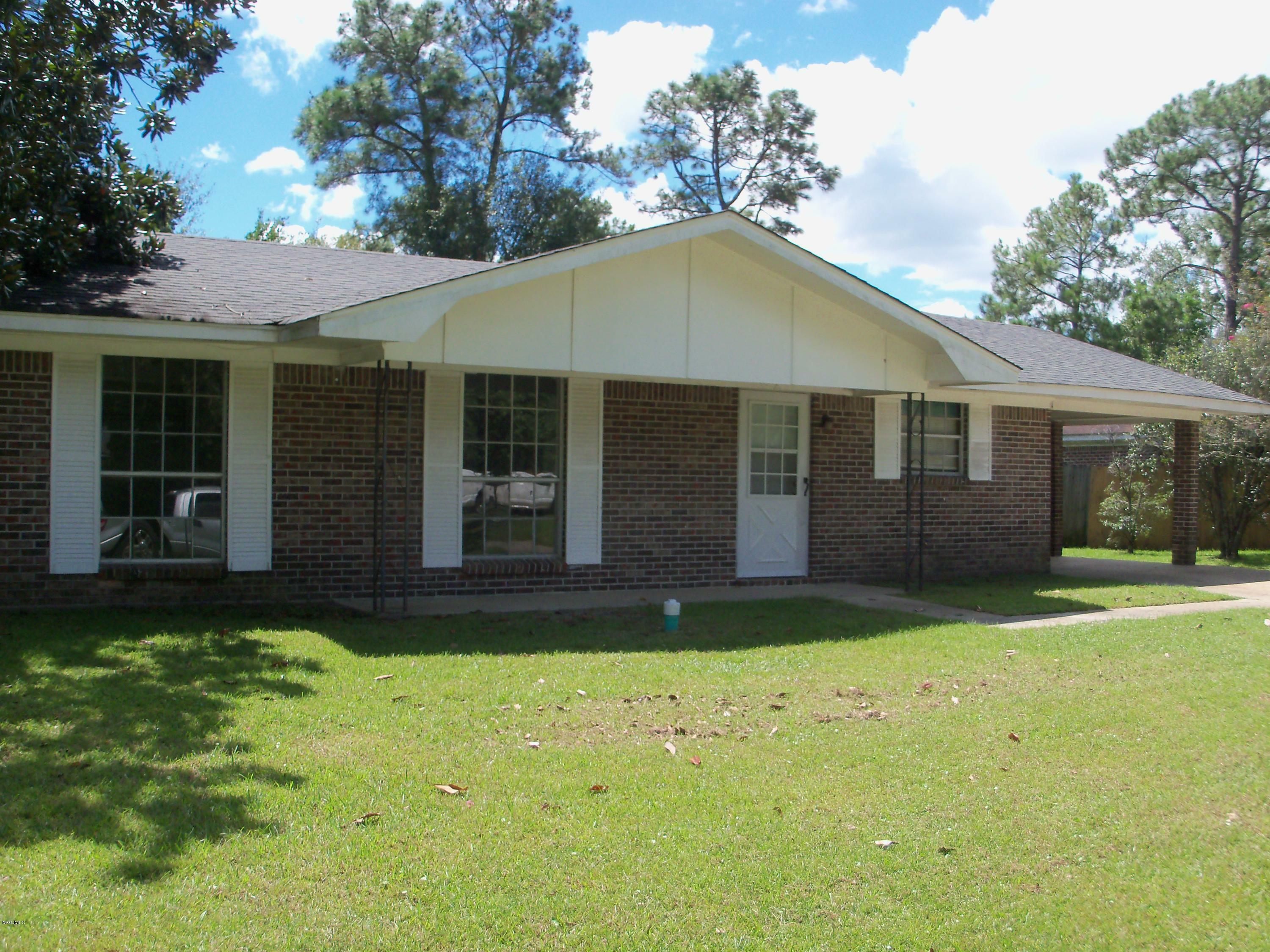 Property Photo:  2542 W George Street  MS 39503 