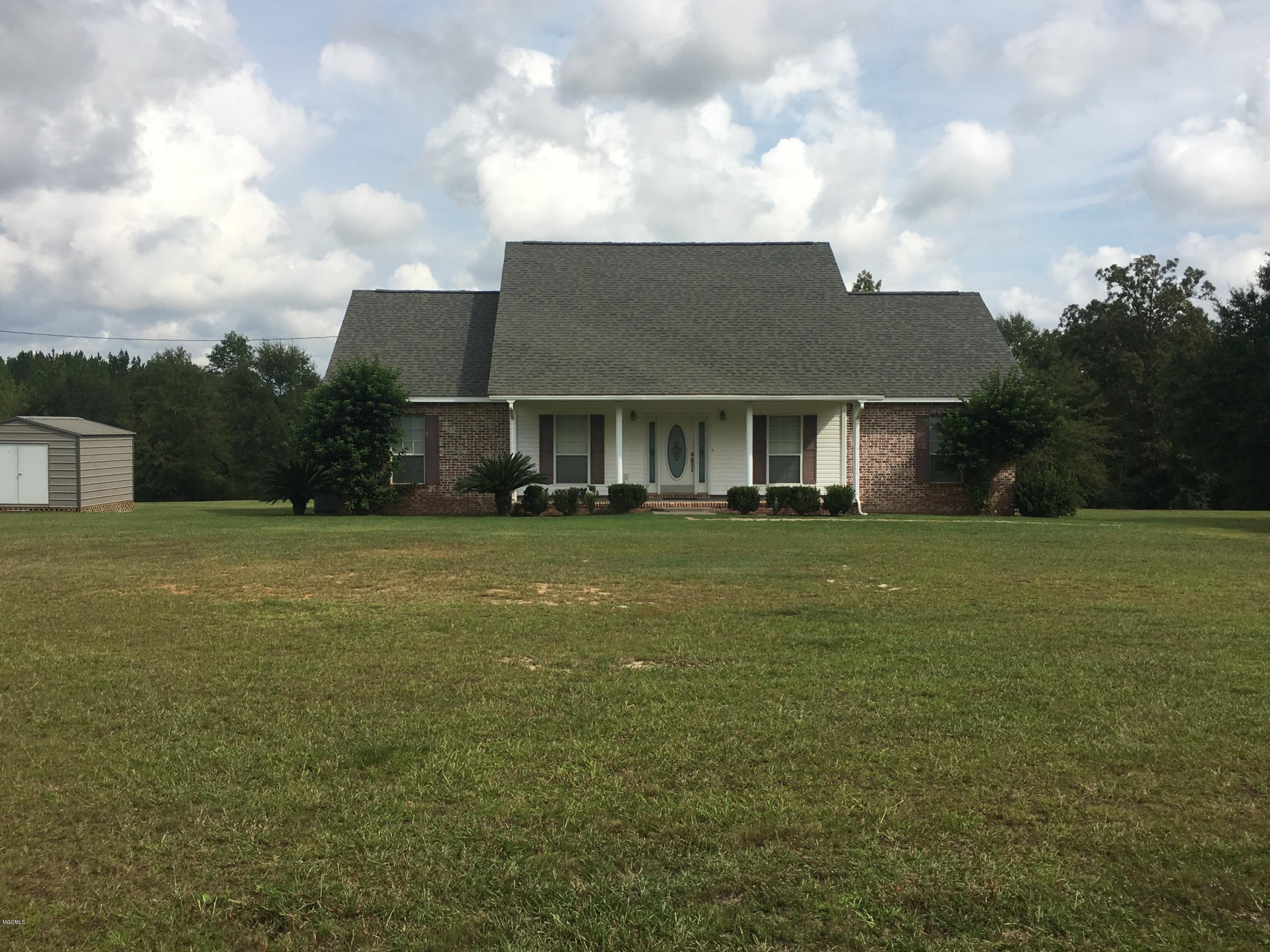 Property Photo:  2125 E McHenry Road  MS 39573 
