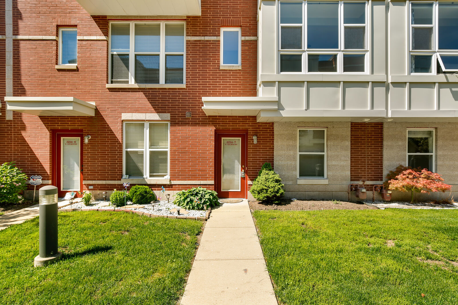 Property Photo:  3214 N Kilbourn Avenue 7  IL 60641 