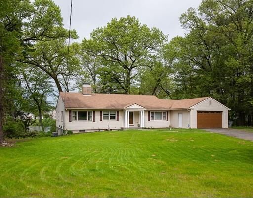 Property Photo:  4 Crescent Beach Drive  CT 06082 