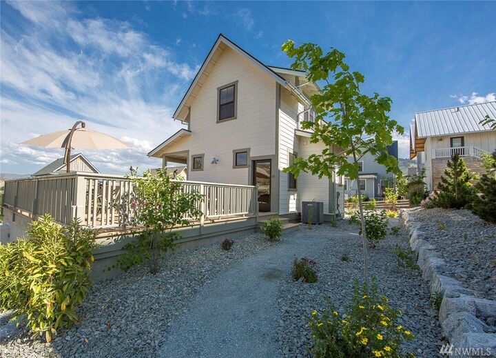 Property Photo: 529 Porcupine Lane WA 98816