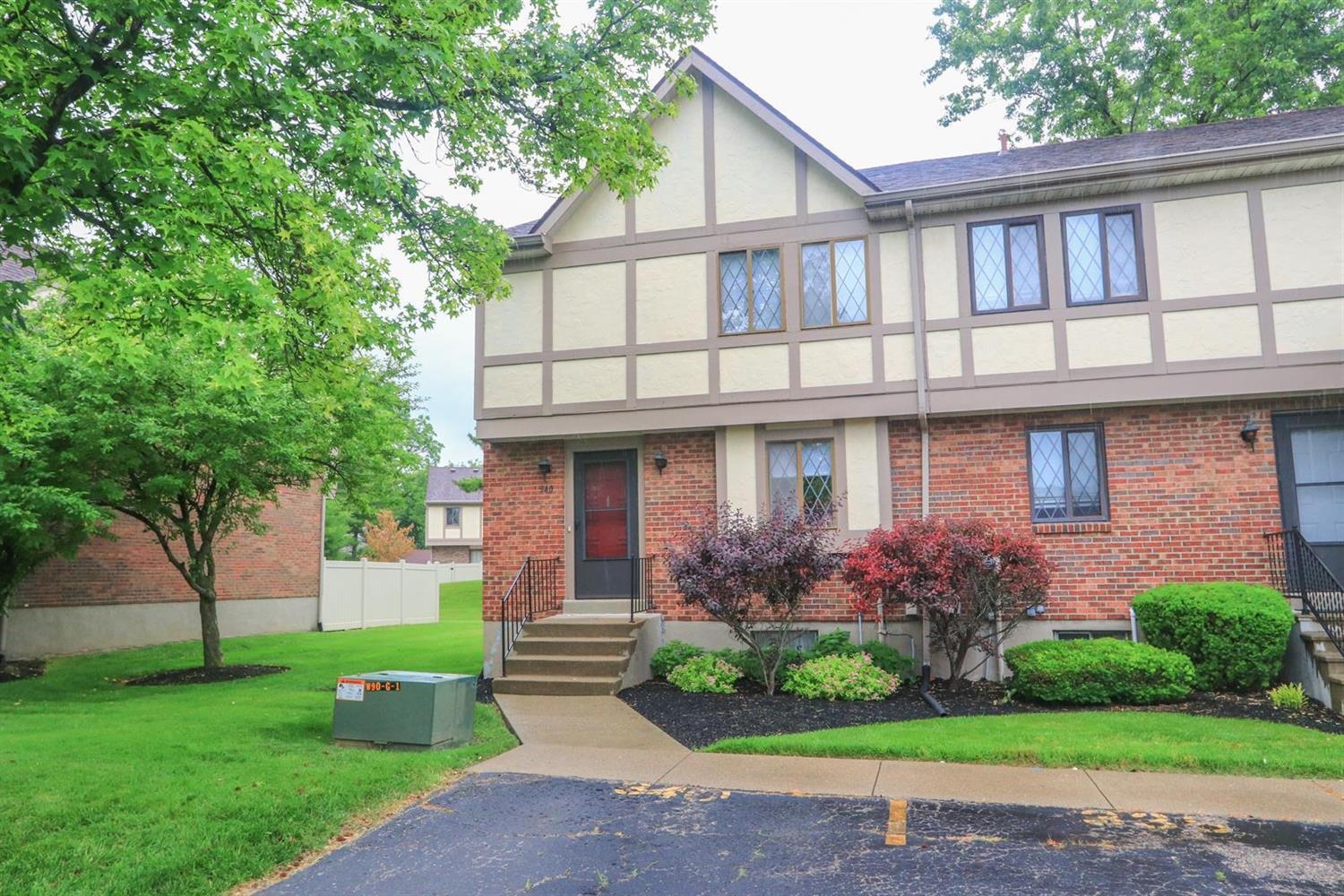 Property Photo: 340 Bexley Court OH 45040